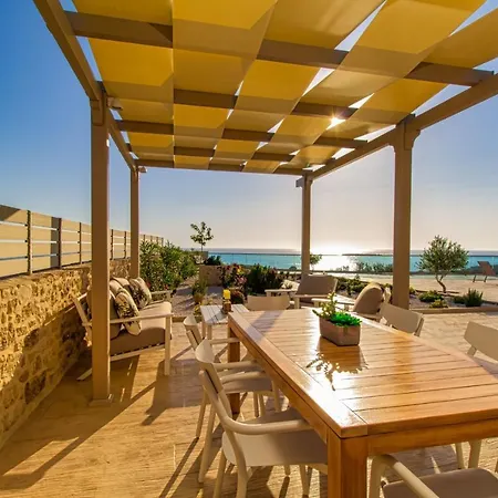 Villa 2 Steps Beach-liakos- Homeleader *